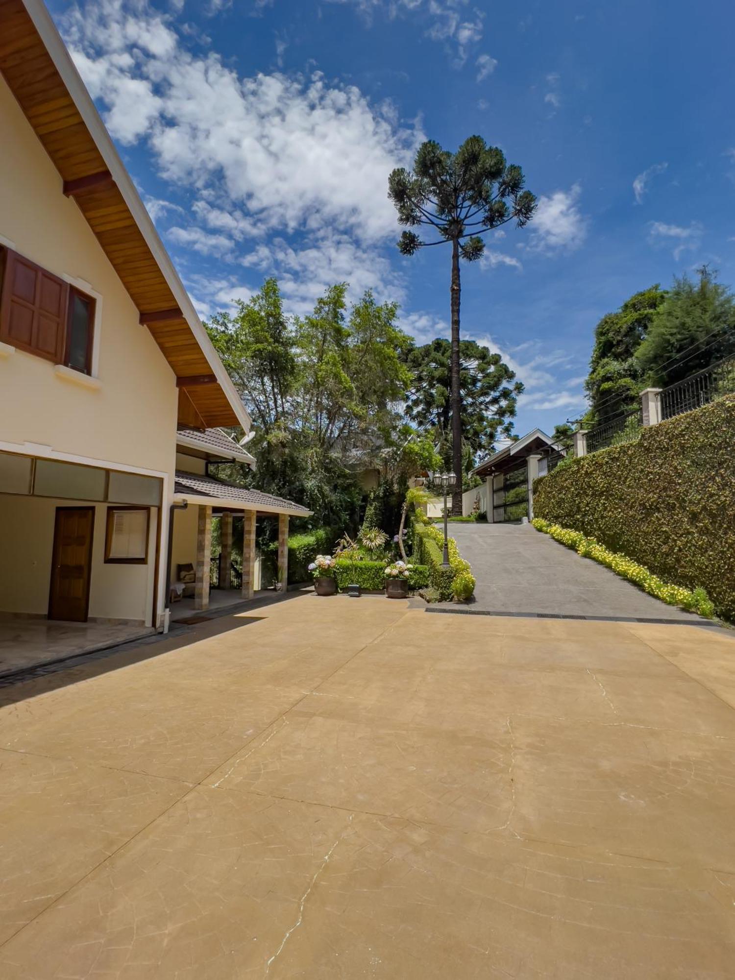 Araucaria Lodge Campos do Jordão Екстериор снимка